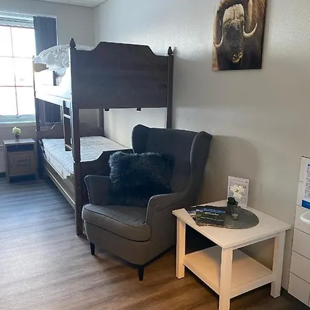 Vandrerhjem Basecamp Frich's *