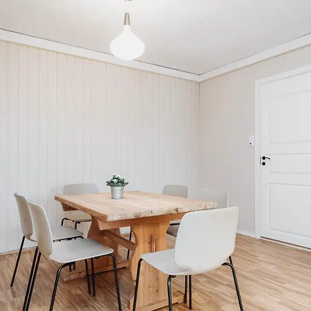 Basecamp Frich`s Hostel Hjerkinn