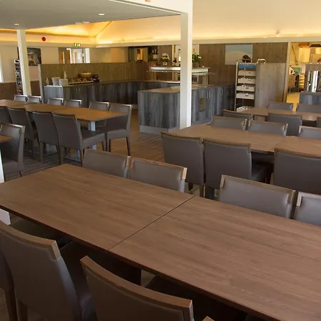 Basecamp Frich`s Hostel *