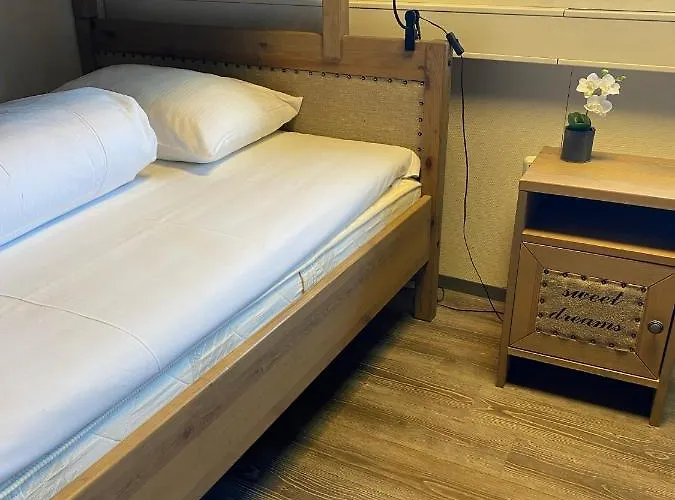 Hostel Basecamp Frich's