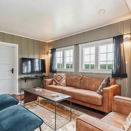 Basecamp Frich's Hostel Hjerkinn