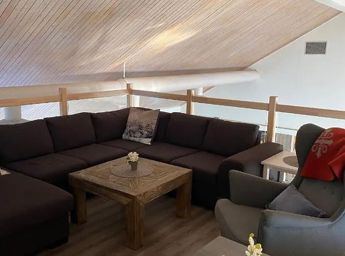 Hostel Basecamp Frich's *