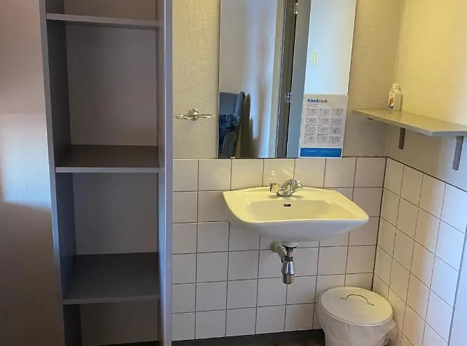 Hostel Basecamp Frich's *